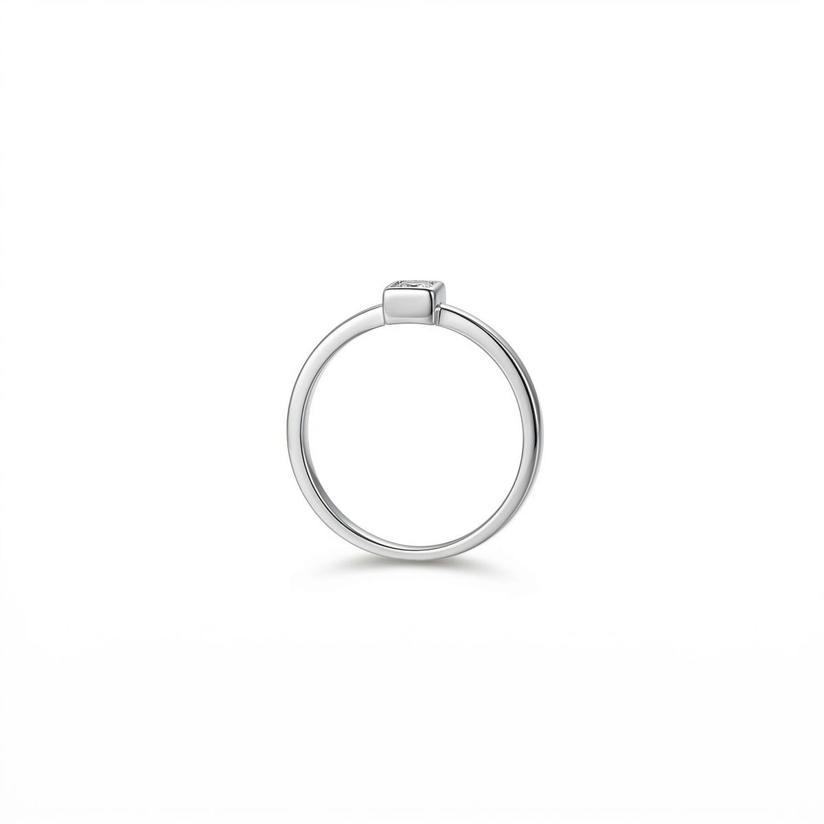 Bague Minimaliste Moissanite